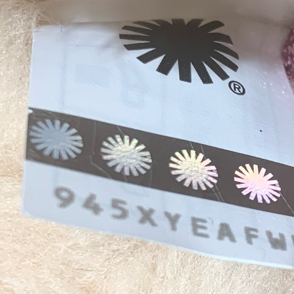 UGG Women’s Classic Mini Chains Chestnut Suede Boots - Picture 9 of 10